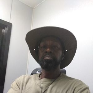 Meet your Posher, Ernest